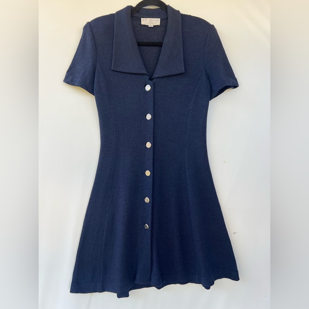 St. John Collection Santana Knit Sz. 6 Womans Button Front‎ Dress